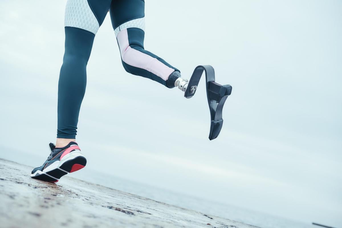 runner with prosthetic