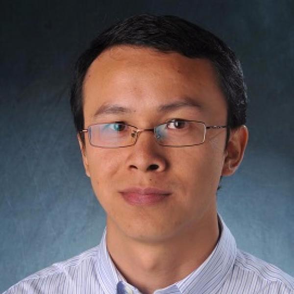 Jianliang Xiao headshot