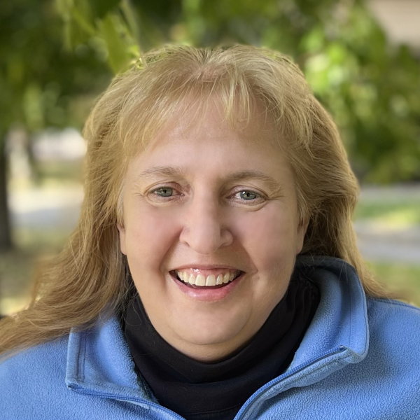 Melinda Piket-May