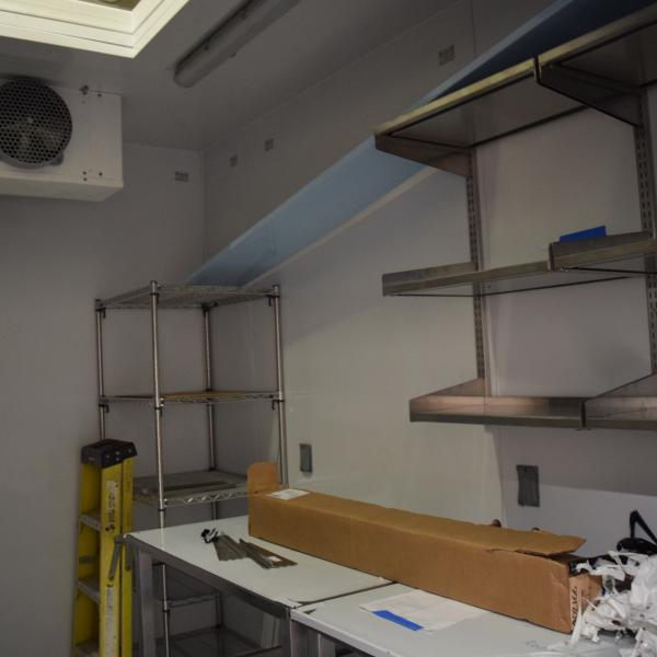 Controlled-environment rooms will aid scientists' work.