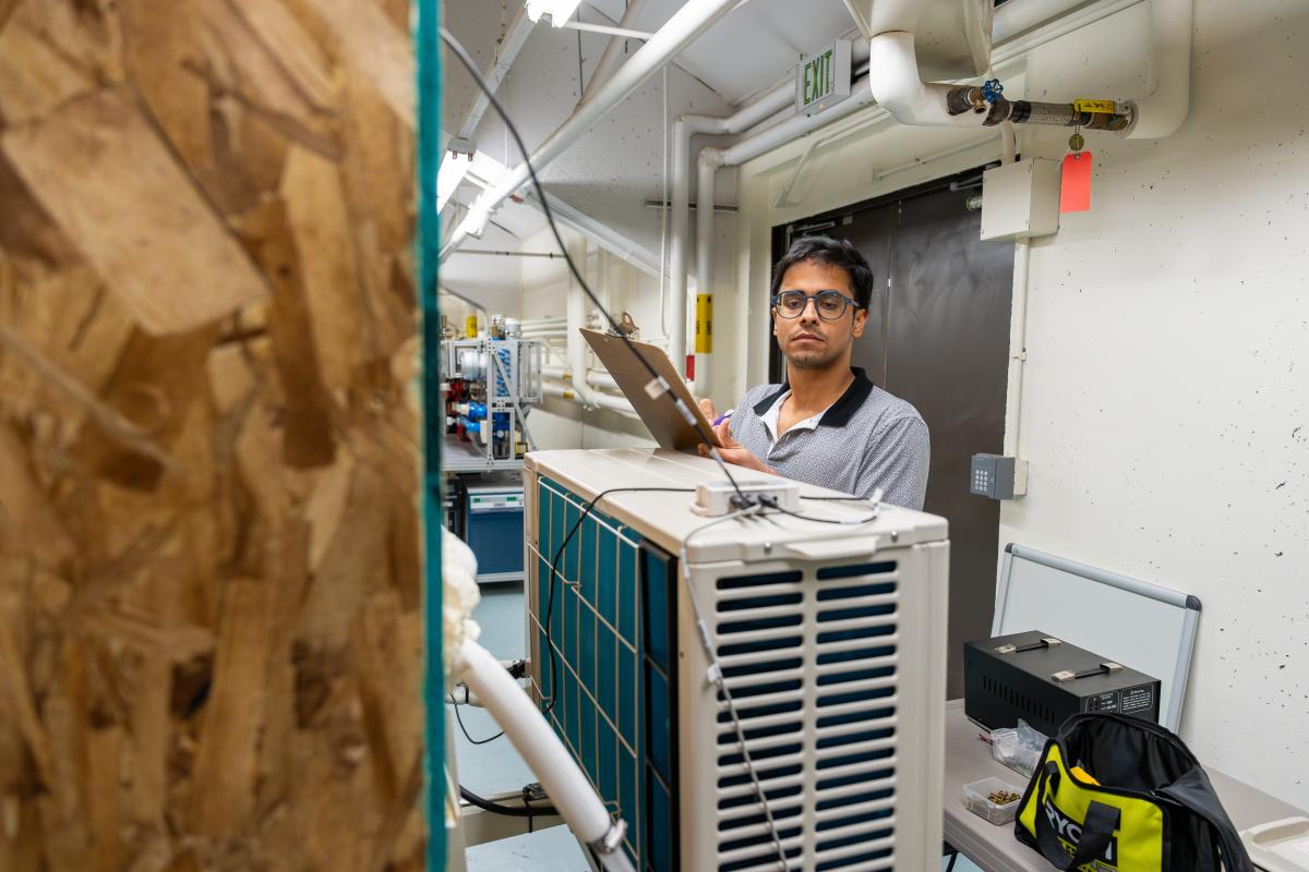 Larson lab HVAC systems monitoring