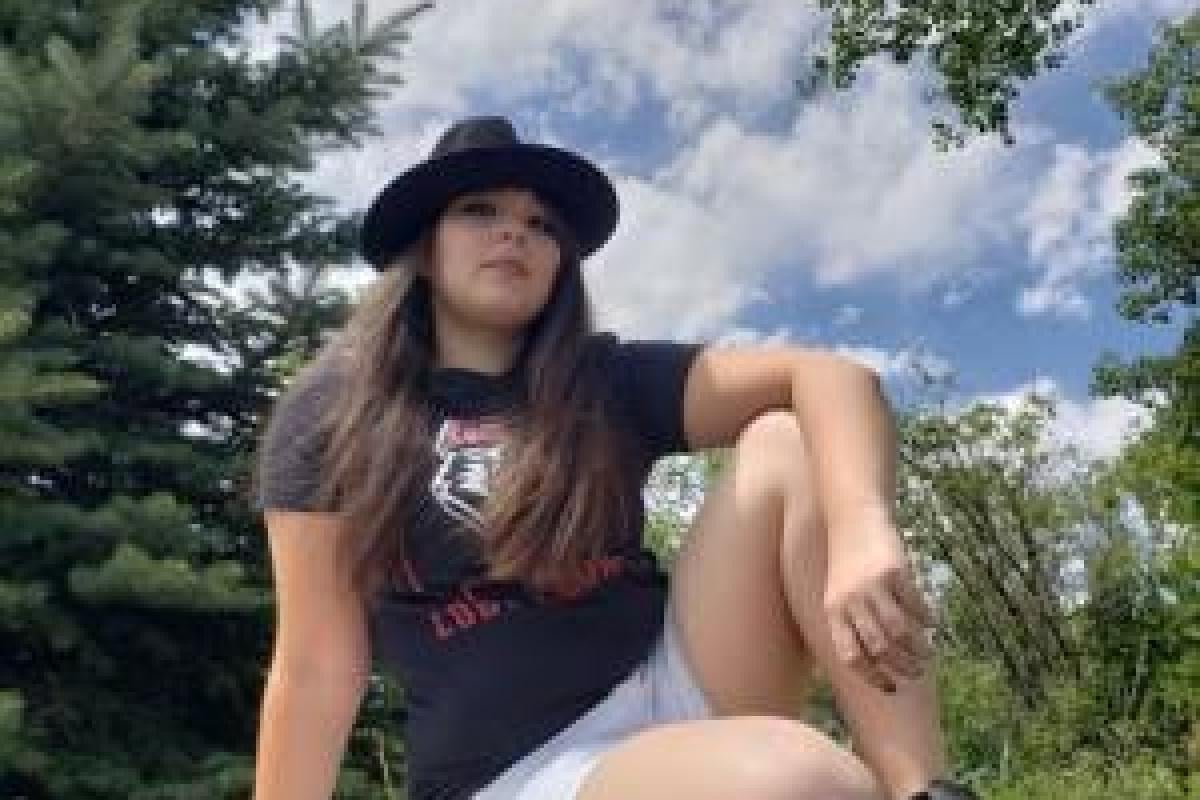Jaylene Martinez on campus