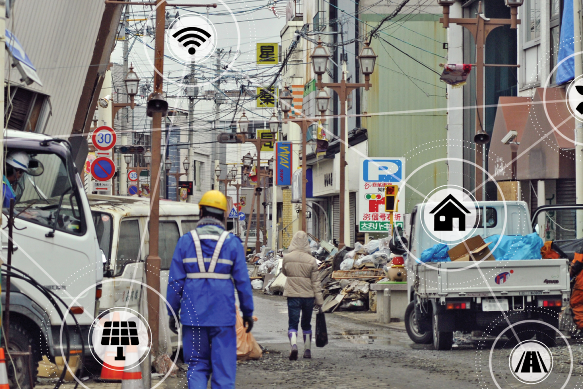 Illustration of an urban area struck by a natural disaster