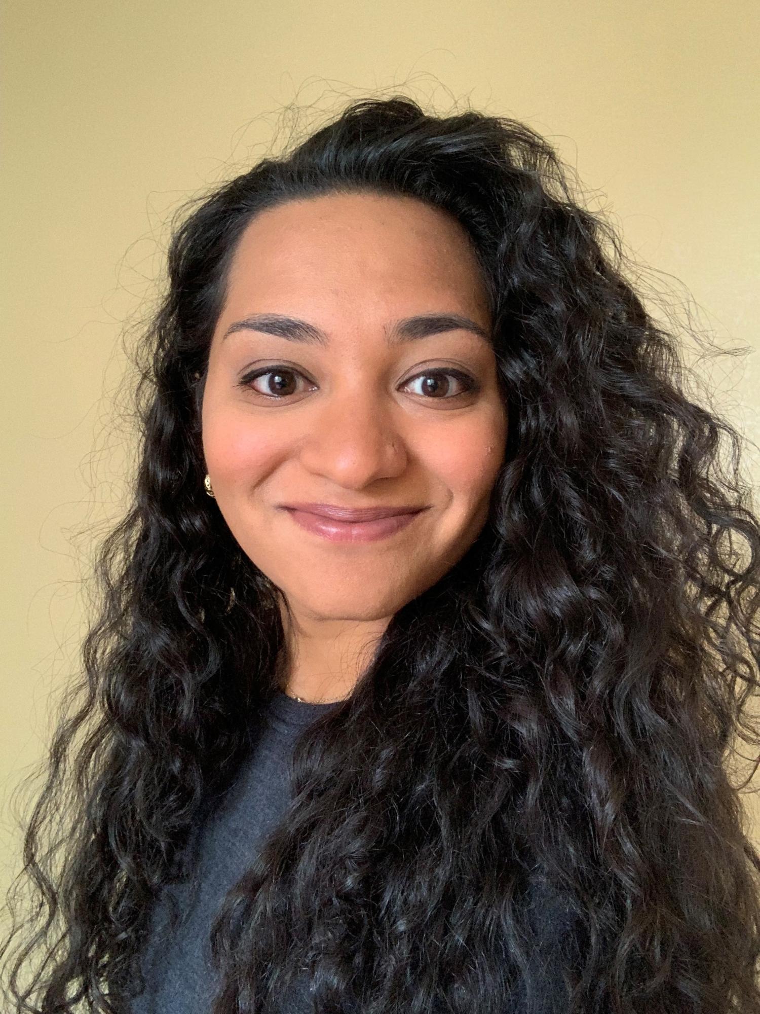 Vandana Duff headshot