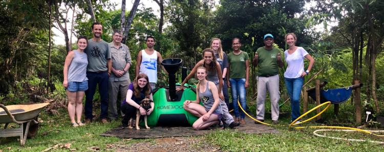 Team of students, faculty and partners in Brazil forest