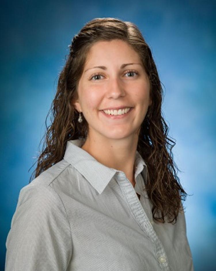 Kirstyn Johnson Headshot