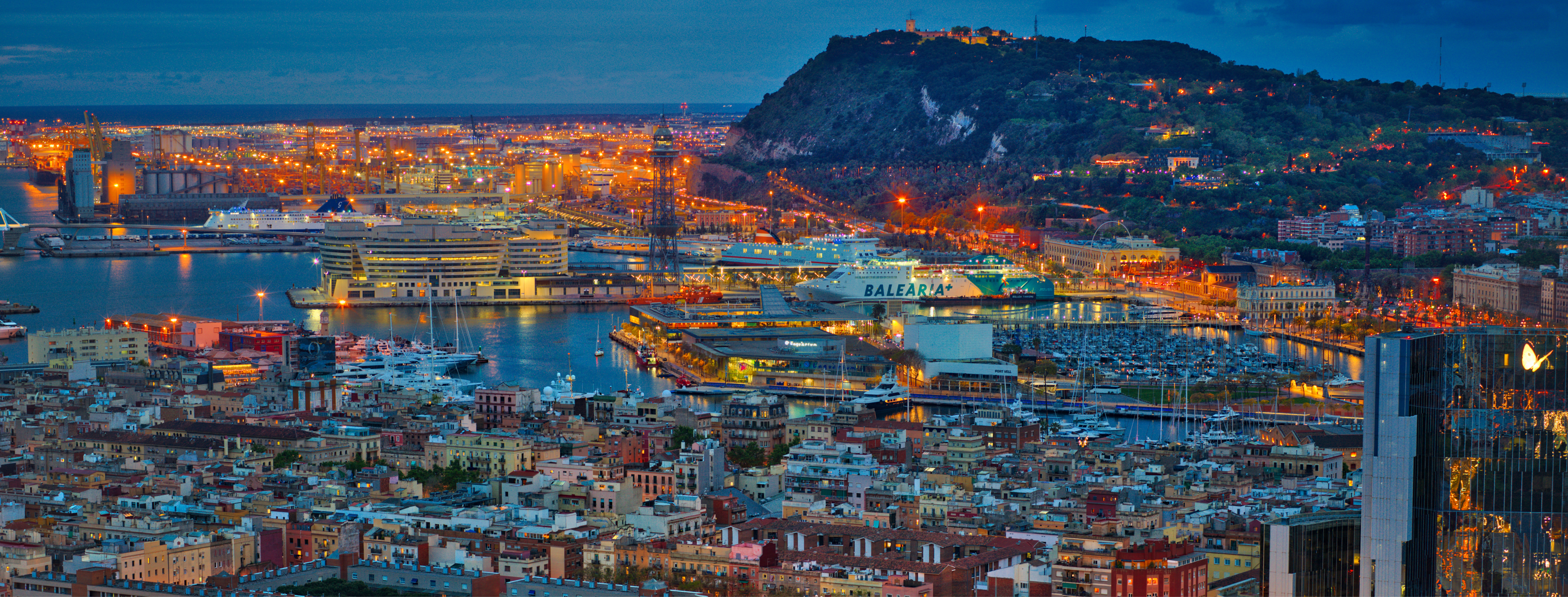 Barcelona At Night by Trey Ratcliff is licensed under CC BY-NC-SA 2.0