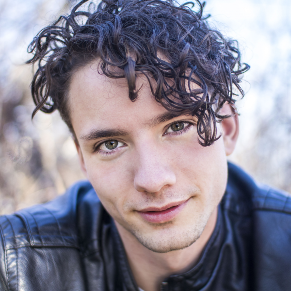 Chris Benson