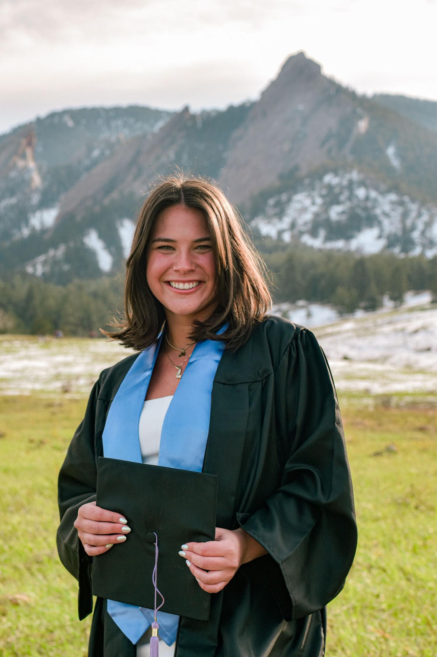 Lydia Mercante grad pic