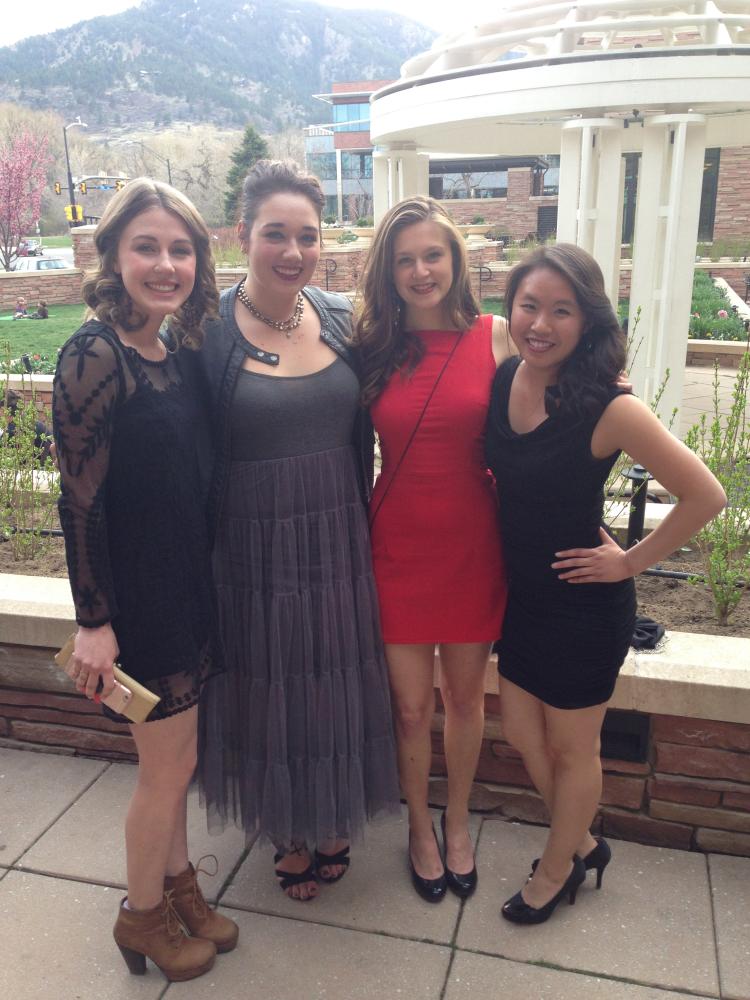 Elyse and a group of her friends pose at the ENVD Awards Gala.