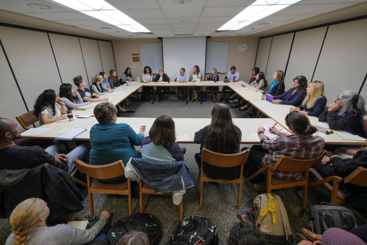 Image of CU Boulder students and faculty attending the 2016 Diversity Summit