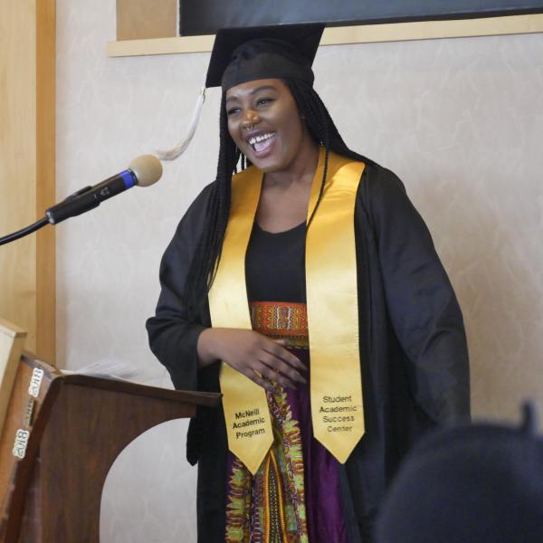 Alia Norris (poetry presentation)