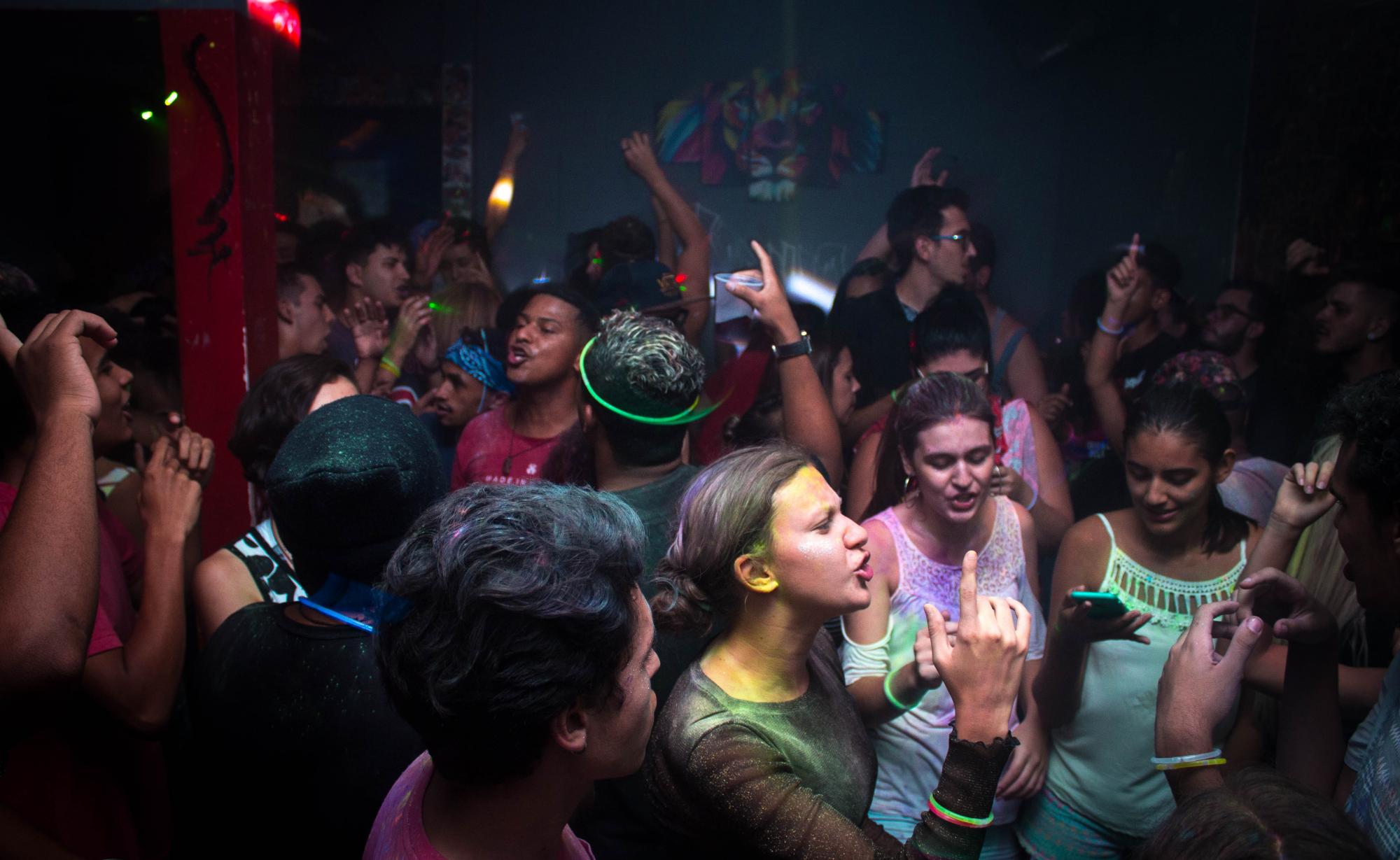 Quiz: Do you know how to have fun while partying smart? | Program in ...