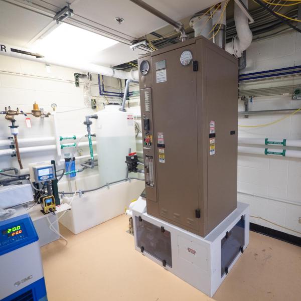 A picture of a lot of sophisticated lab equipment