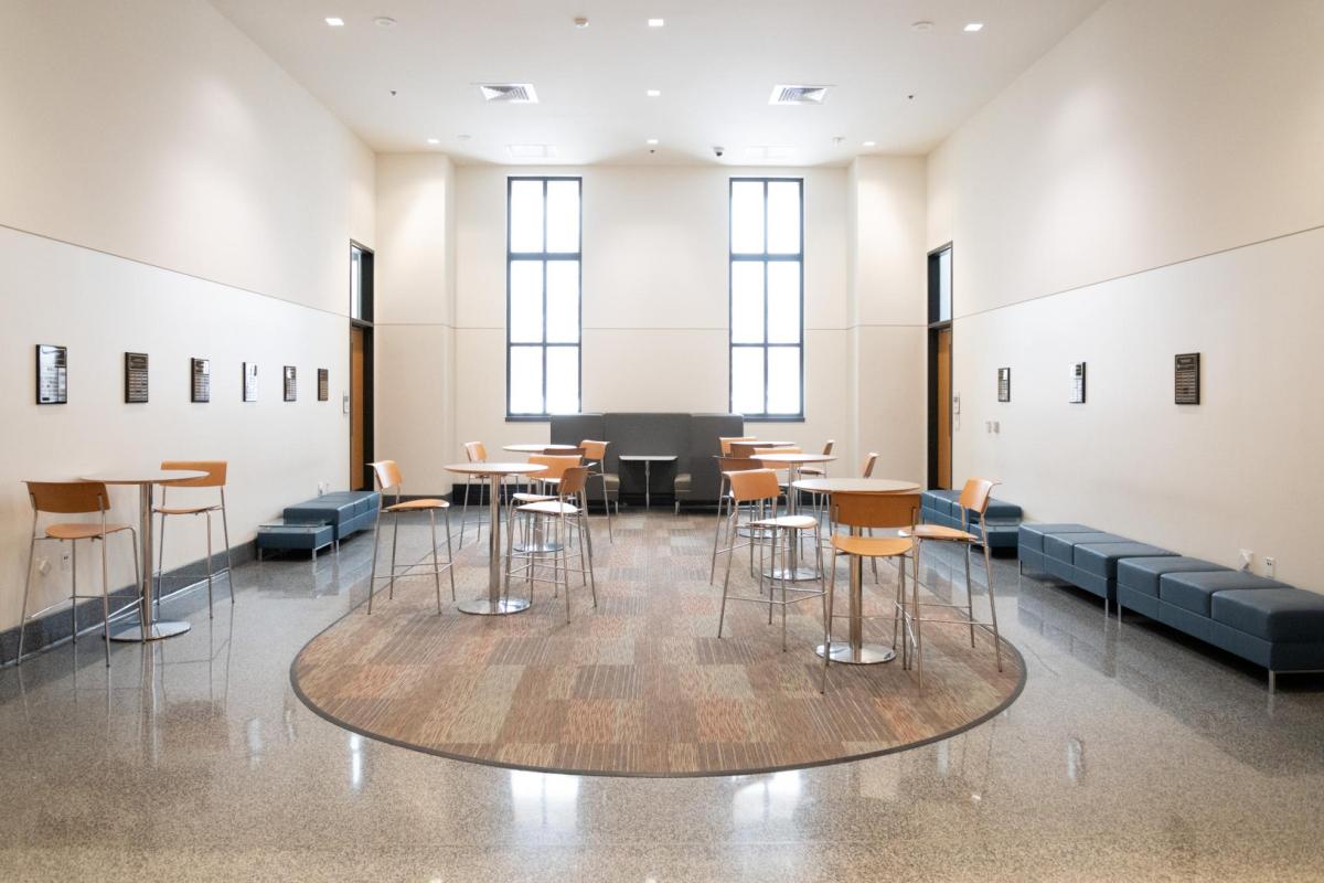B115 lobby