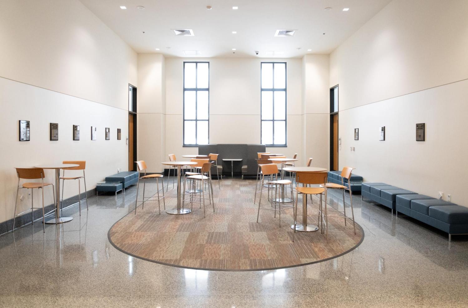 B115 Lobby