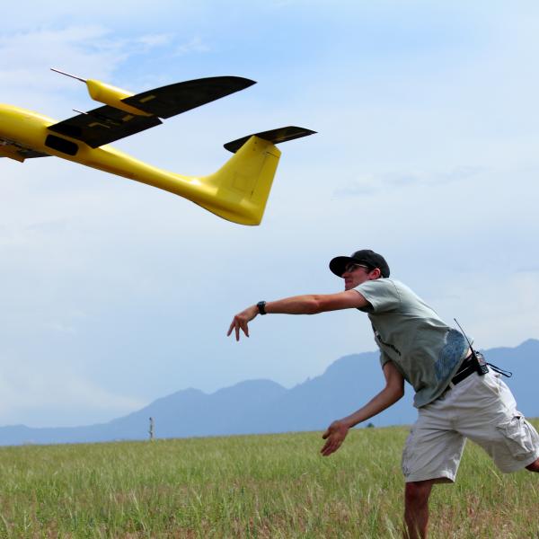 Hand launching the Tempest