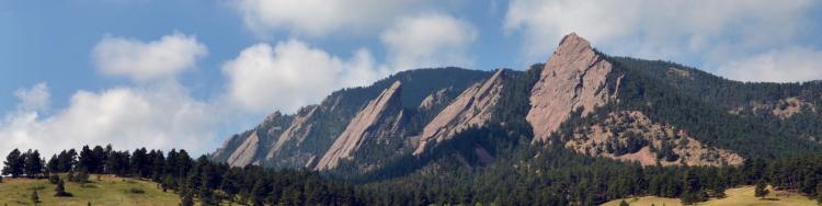 Boulder Colorado Flatiron mountains