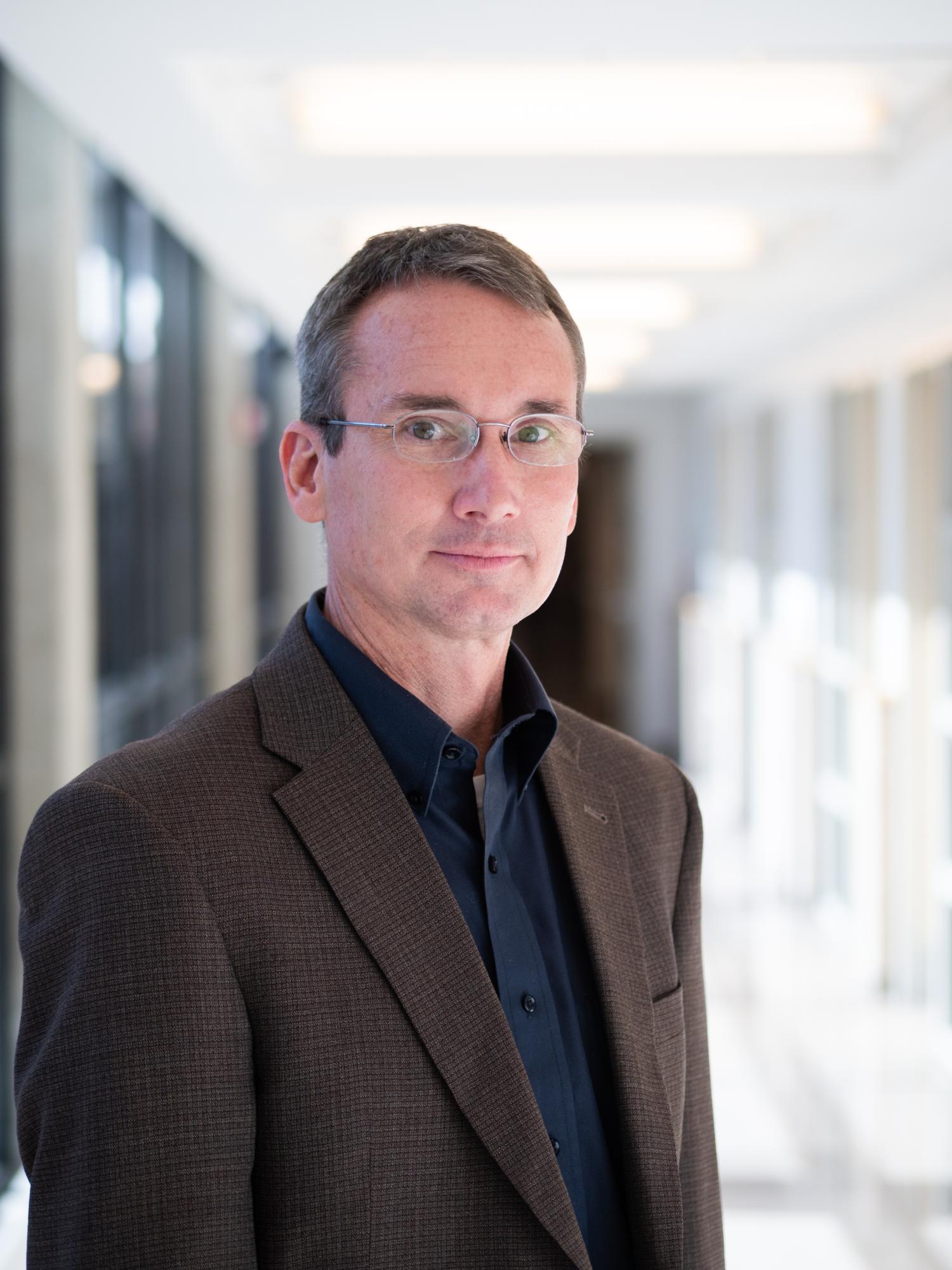 Keith Molenaar portrait at the engineering center