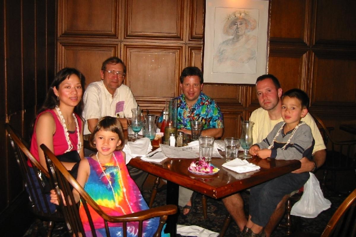 Dinner with Gene Franklin and Danny Abramovitch (Dec. 2003).​