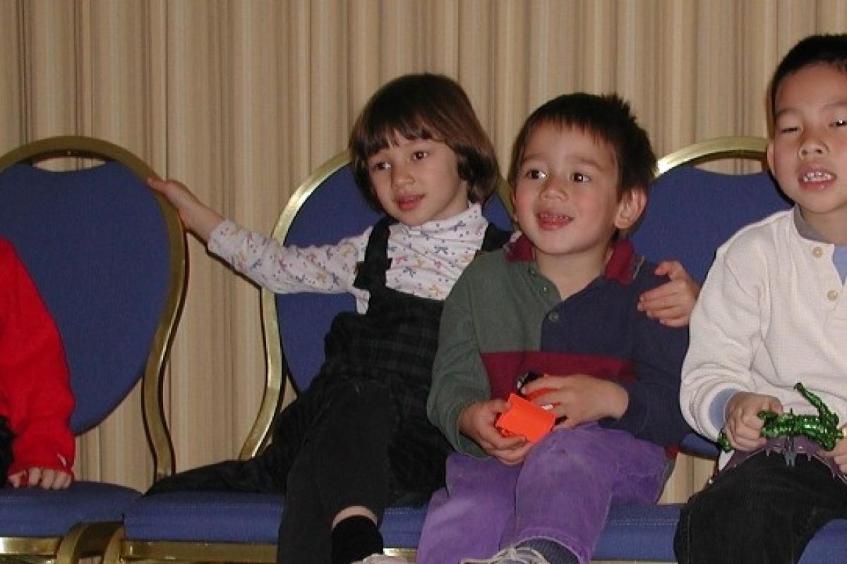 Little cousins, take 2, in Las Vegas (Dec. 2002).​