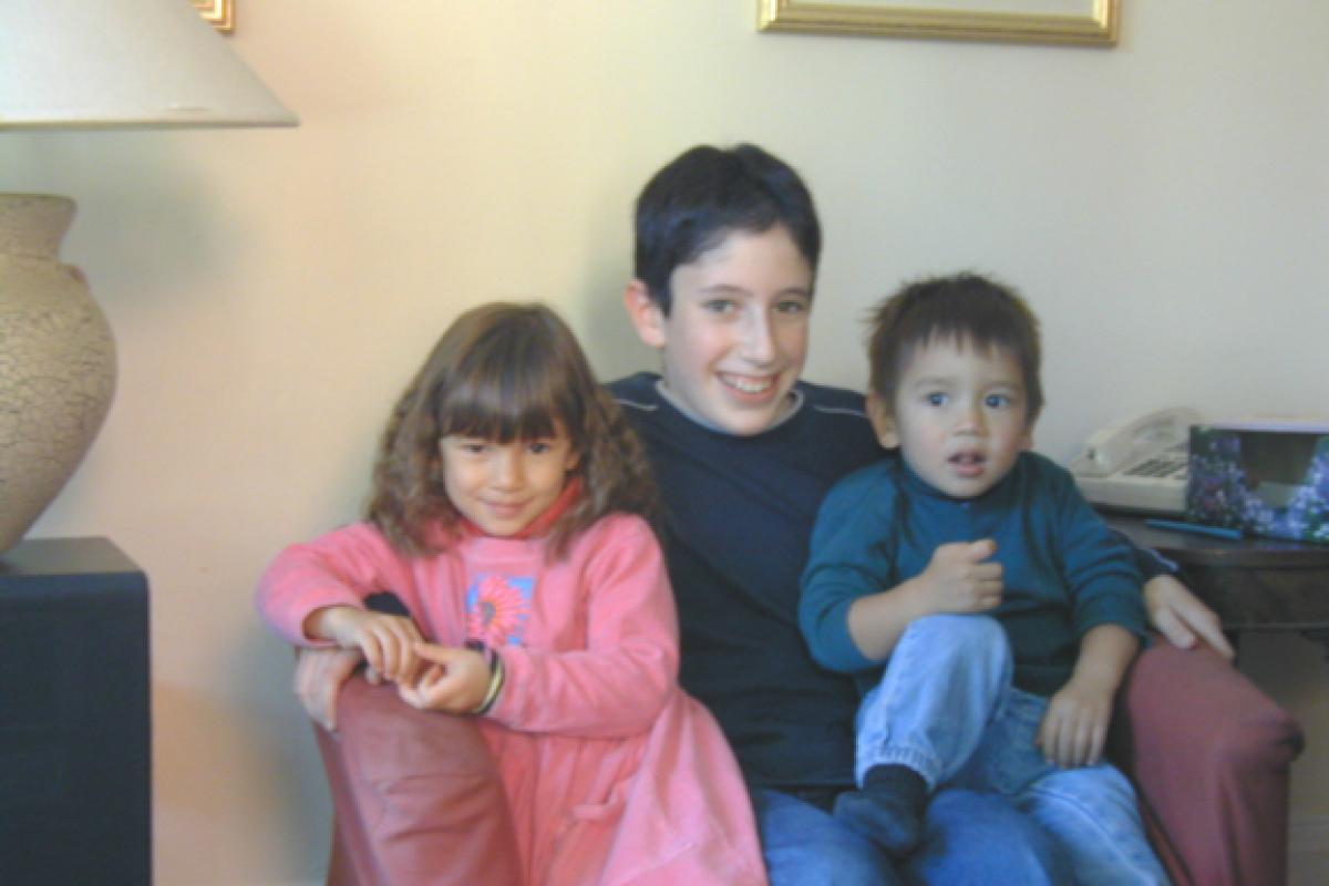Sarah and Matthew with cousin David (Oct. 2001).​