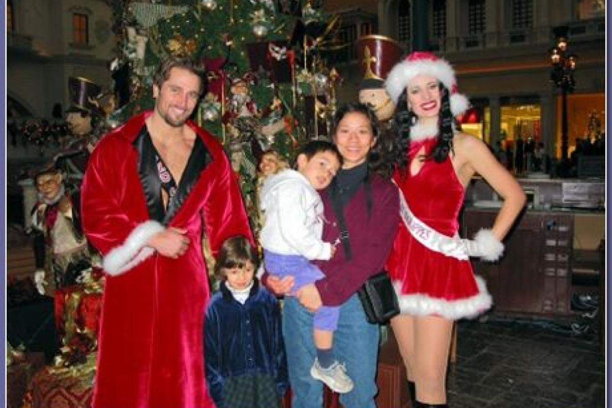 At the Venetian in Las Vegas (Dec. 2002).​