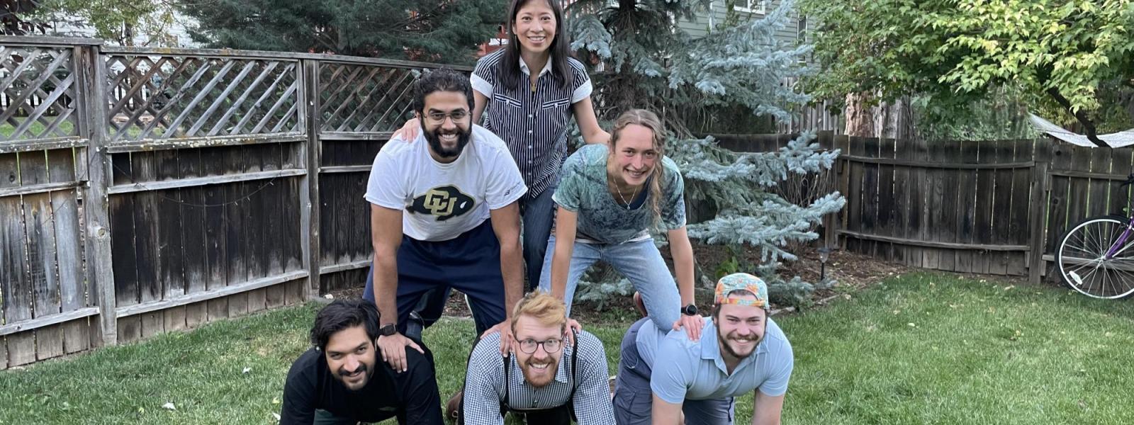 Lab_Group_Pyramid_2021.jpg