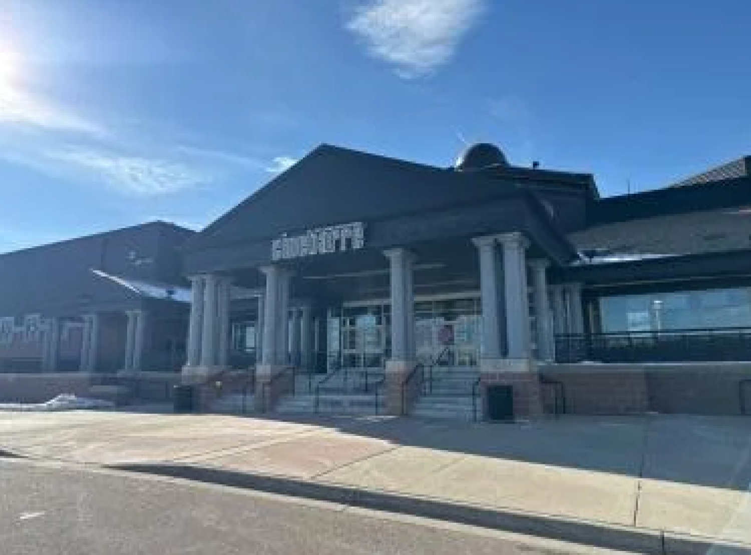 Louisville Cinebarre site