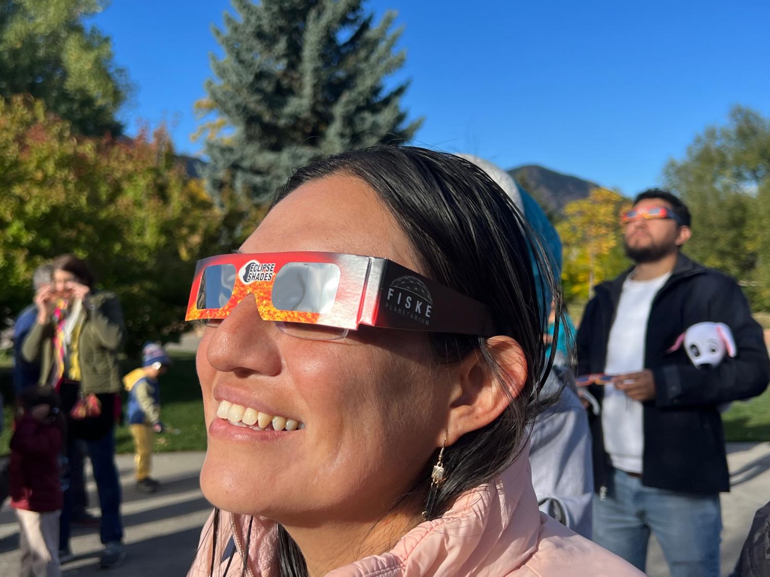 Photo of Giovanna Ahuatzin Flores during the Annular eclipse in October 2023 Credit Explorando Senderos de Boulder