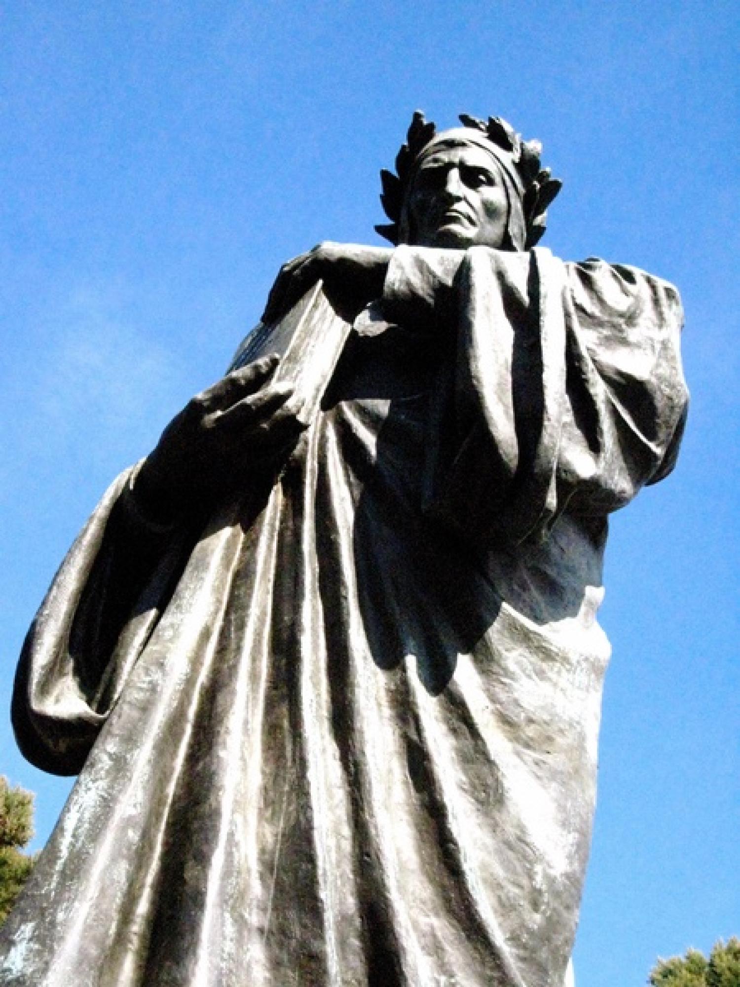 Dante Statue