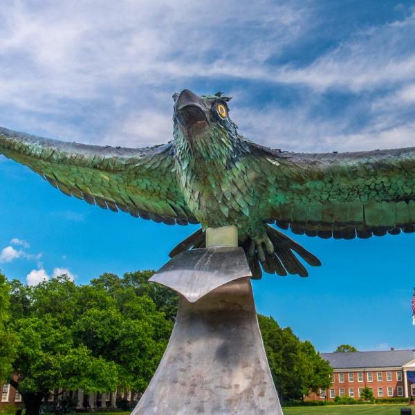 Bird sculpture