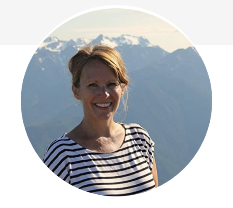 Julie Dunbar