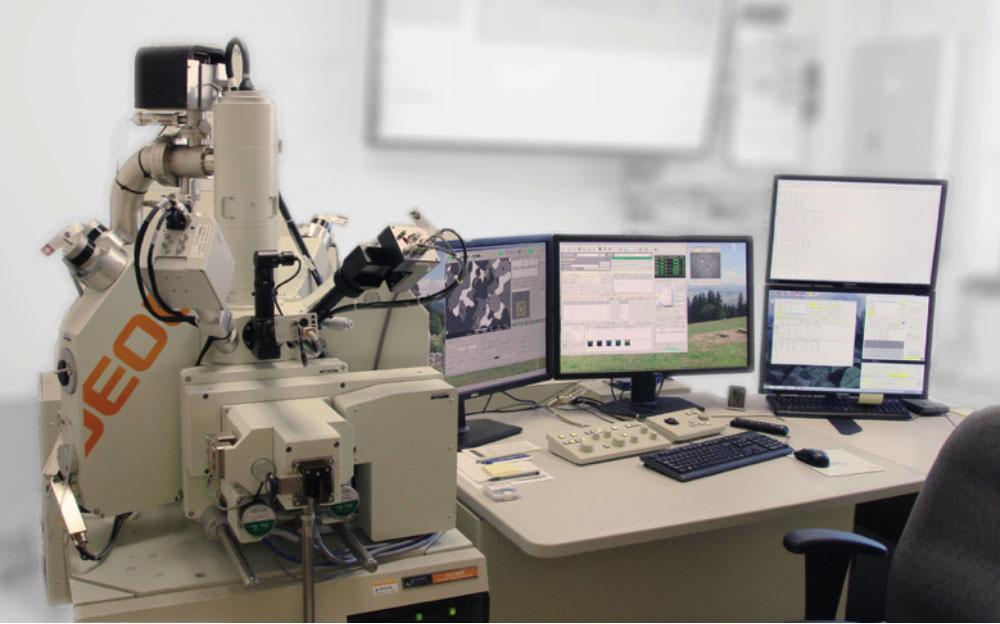 The Electron Microprobe Instrument