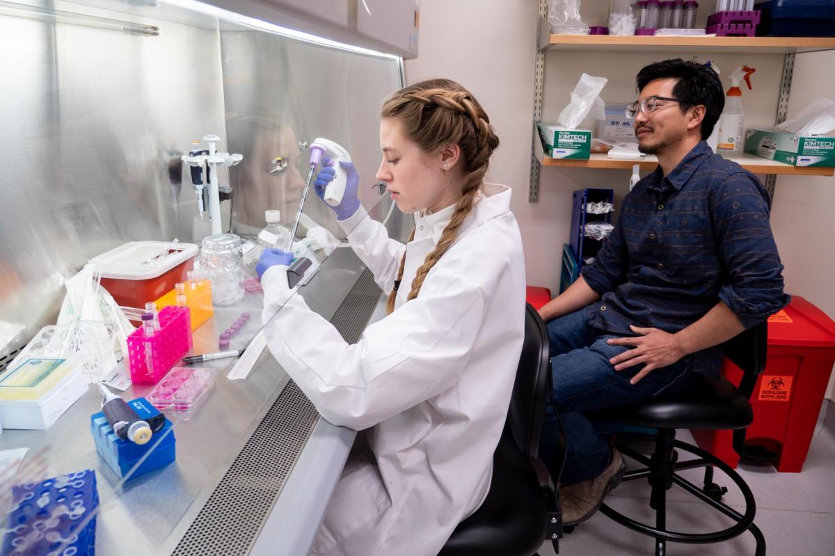 Faculty and student at Biotechnology lab