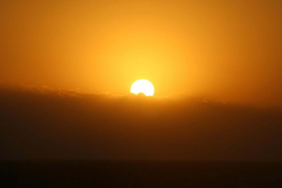 Sun setting