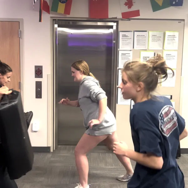Self Defense Class 2022 pic