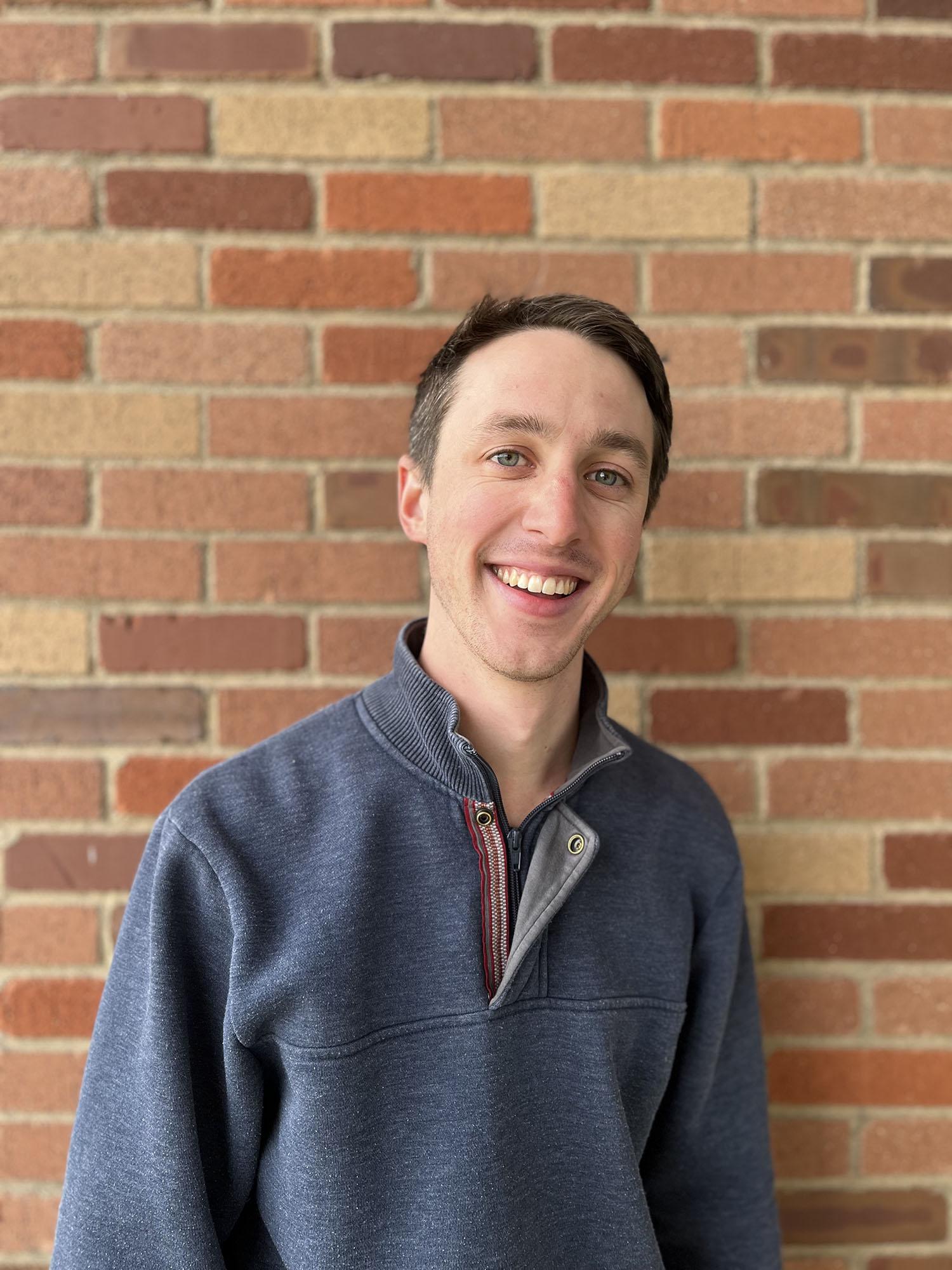 Alex Meyer headshot