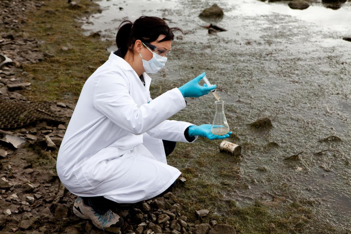 woman researcher