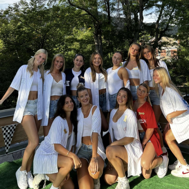 Pi Beta Phi 2025 Group
