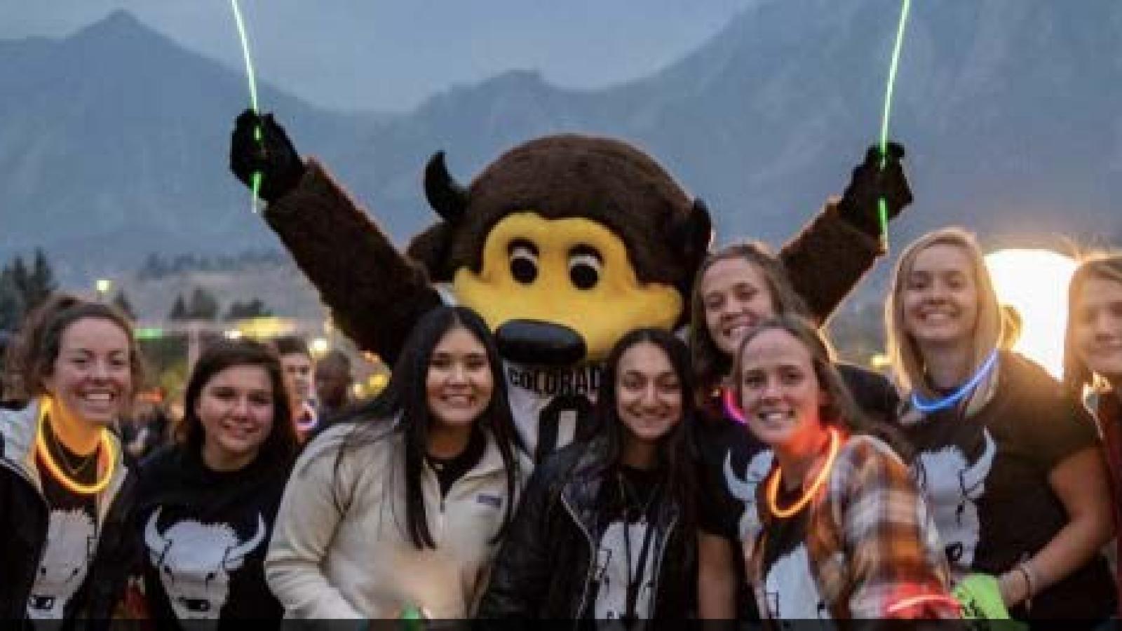 HPRAP students 2018 with Chip the CU Character Mascot