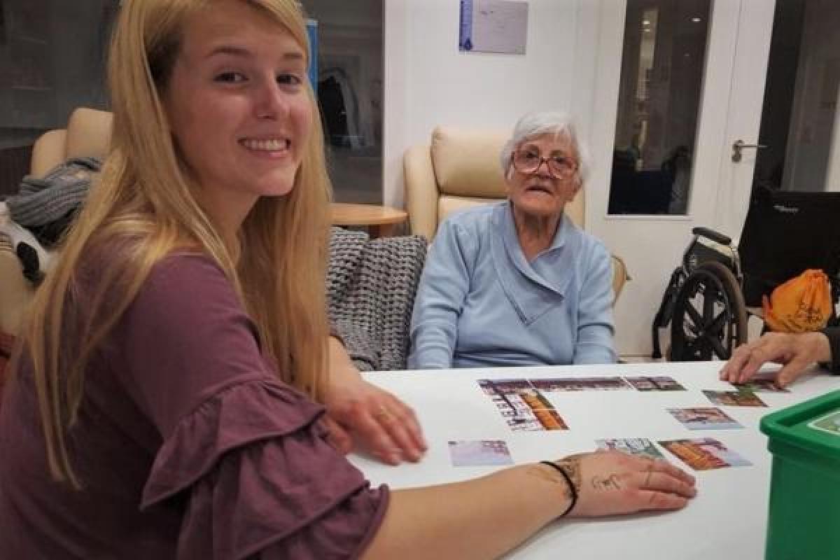 rachael volunteering in spain