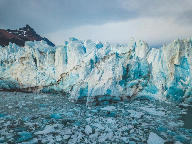 This certificate prepares students to address pressing environmental, political, and cultural issues in the far north.