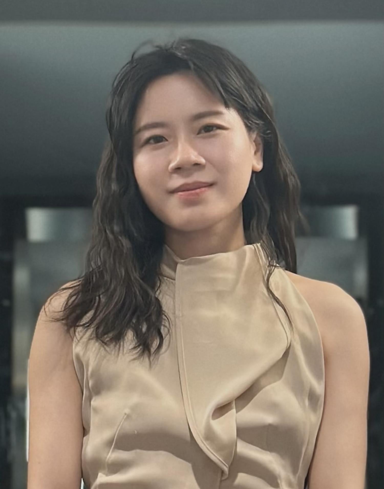 Linghua Jiang portrait