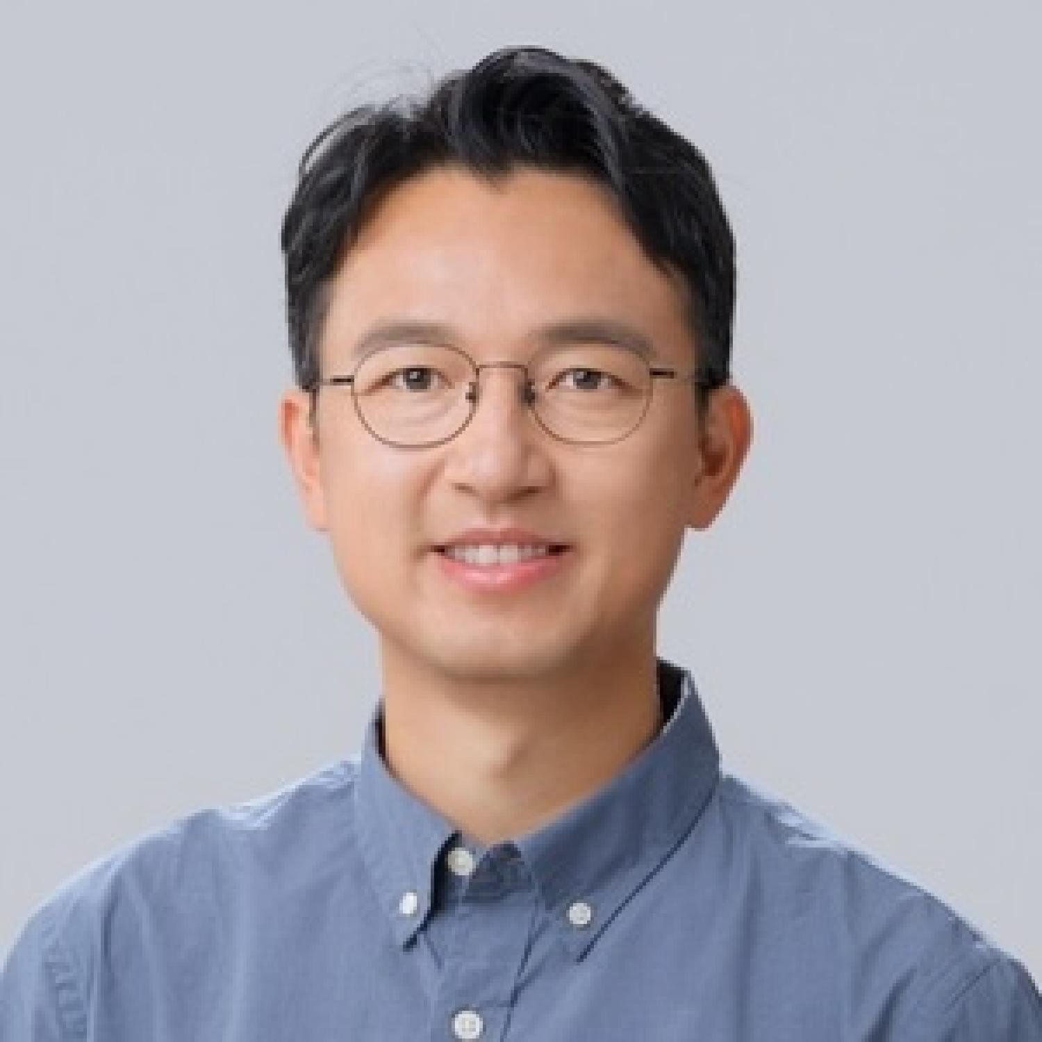 Photo of Tom Yeh