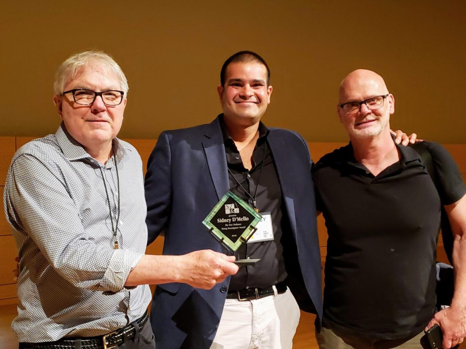DMello Receiving 2019 Award
