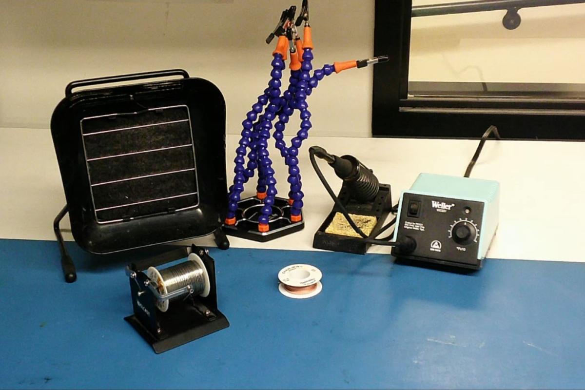 soldering station