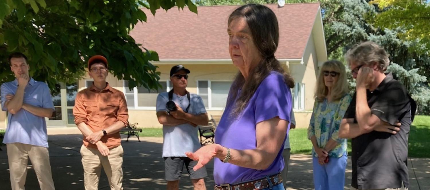 Patricia Limerick speaking near the Fort Chambers site