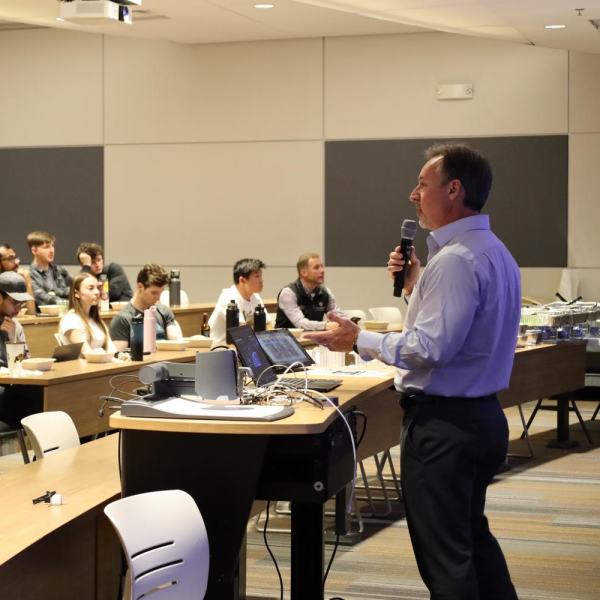 Quantum Scholars program draws new sponsors from industry, alums