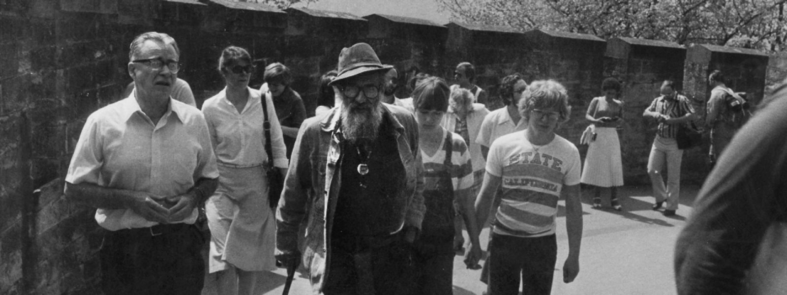Rabbi Zalman Schachter-Shalomi walking up a ramp in Burg Hohenzollern